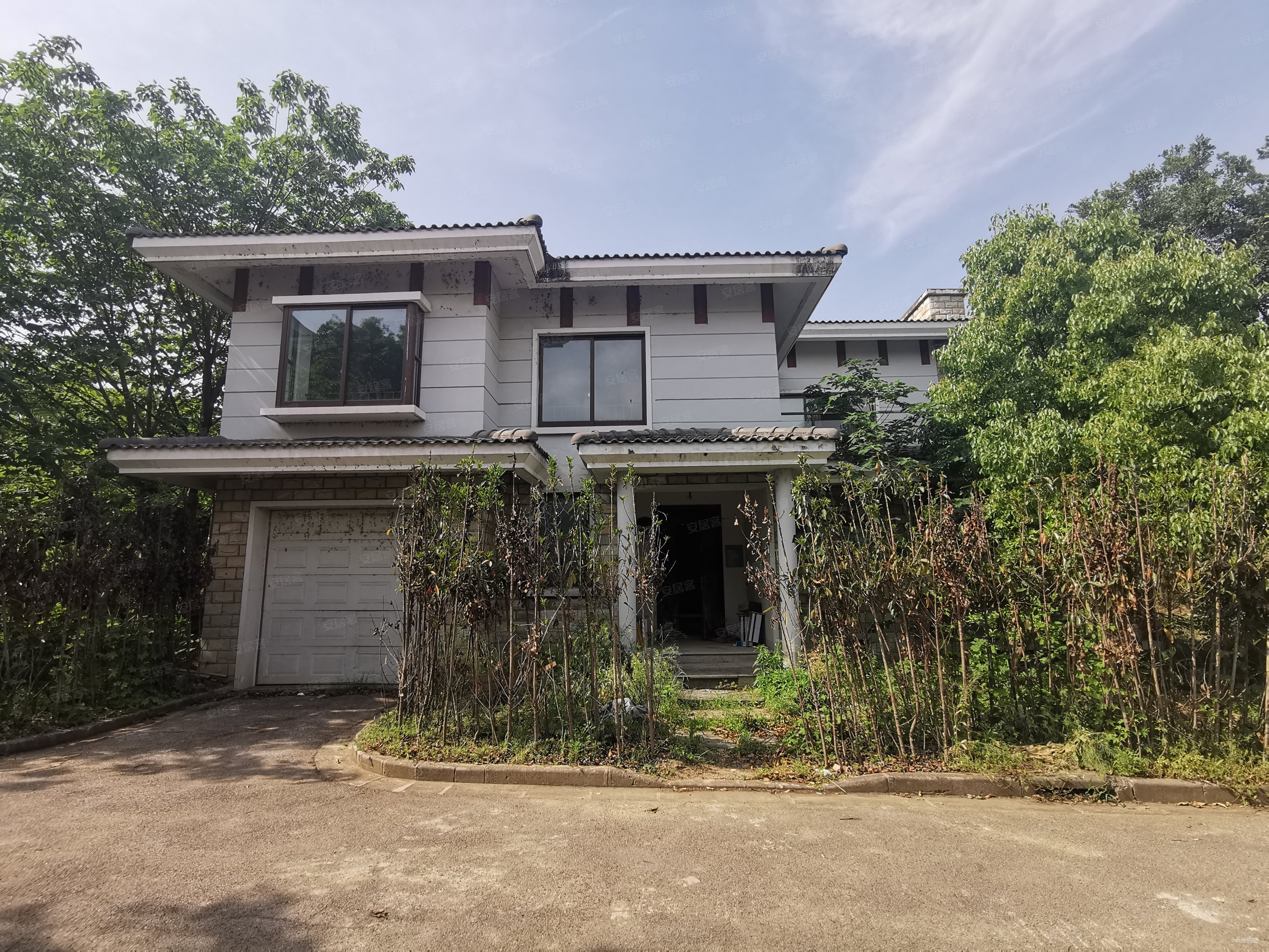 君临天下不过城池一座阳澄湖畔丰泽园独栋大花园低价出售