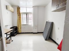 石浦公园附近单身公寓650元，独立卫生间，可以做饭，二楼