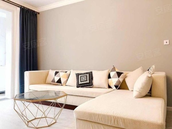 上海杨浦新江湾城戎辉苑便利生活触手可及 简约生活 闲适安逸出租房源