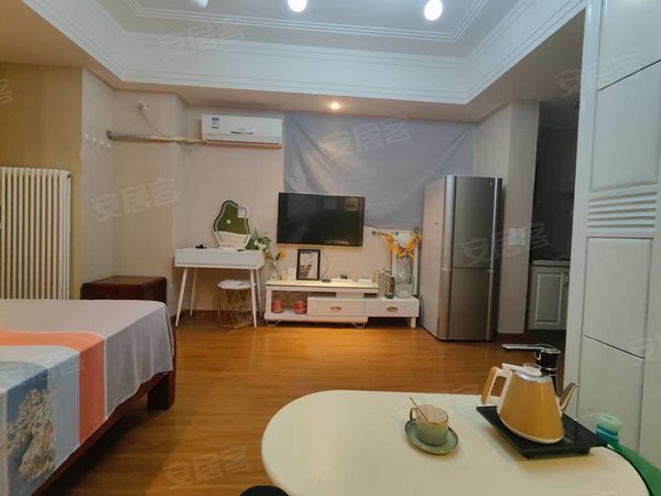 济宁任城太白路万达广场(商住楼)万达 d座 公寓 一室一厅一卫 精装修