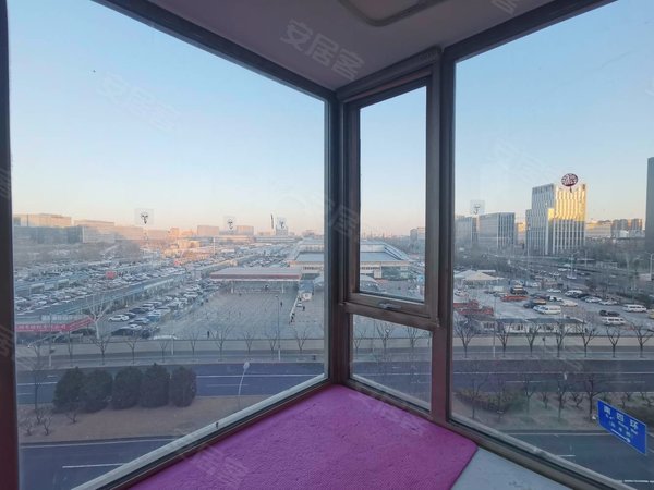 北京丰台科技园区怡海花园富润园怡海花园 西南朝向次卧 距离科怡路地铁站300米万达总部基地出租房源真实图片