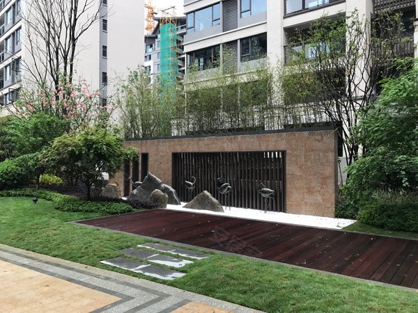 【多图】兴进漓江郡府金桂府,玉满大酒楼租房,精装大四房出租,家电