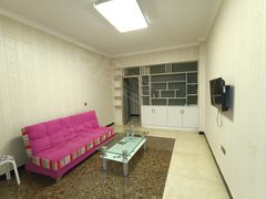 万达广场附近中亚商贸城单身公寓客卧分开，带空调急租