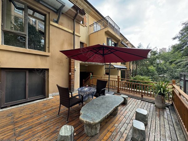 昆明西山世纪半岛世纪半岛橄榄谷(别墅)适合接待办工 省委旁 带家具