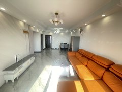 金马路 120平超大三室一厅拎包入住靠紫东麒麟科创园