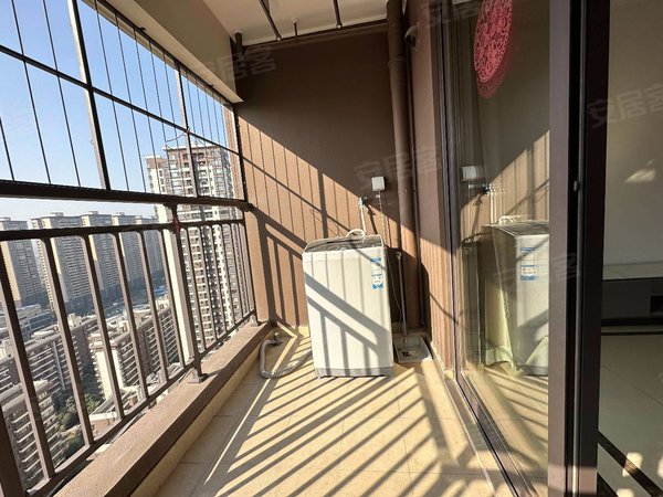 南宁江南沙井大道万科悦江南精装三房,配套齐全,拎包入住出租房源真实