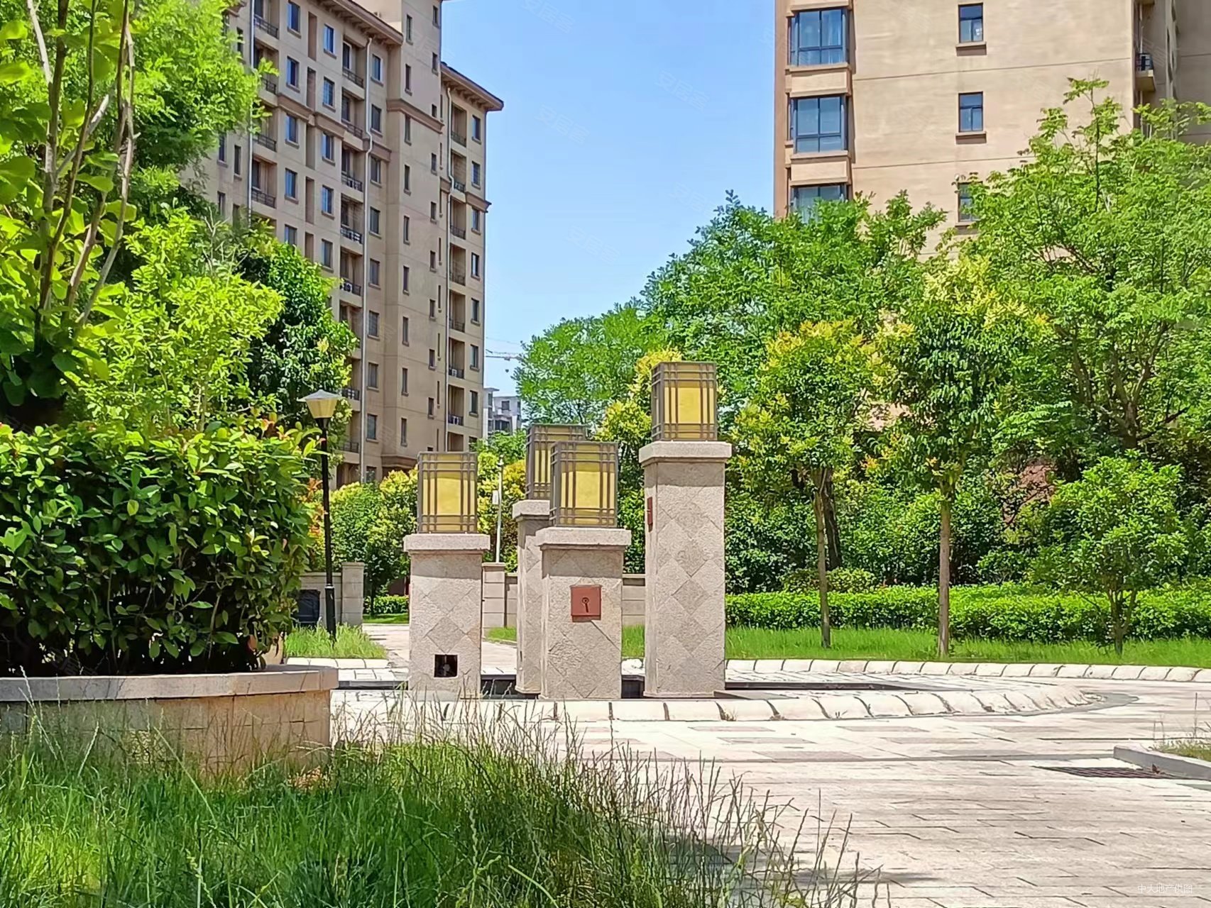 星河湾河景房送入户花园南门裕隆超市临名门俏江南天鹅堡天鹏晟景