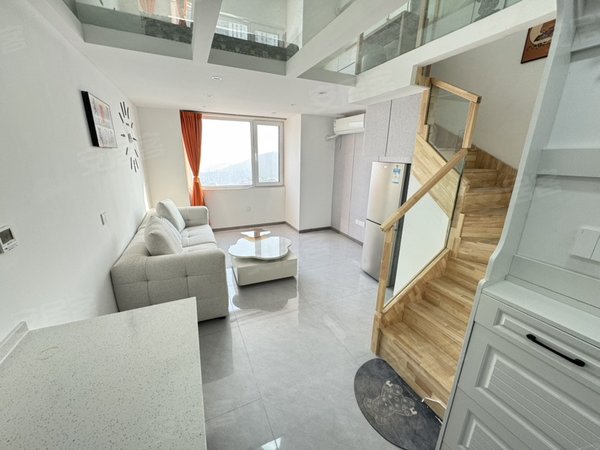 金华路租房,押一付一|1号线水清沟地铁旁双层loft电梯房,市北租房