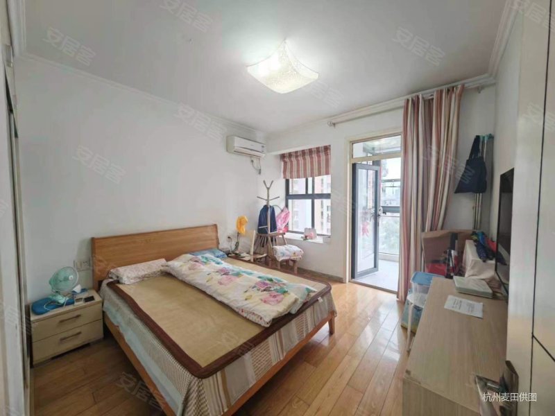 湘湖人家二房双阳台家具齐全满五年拎包入住看房方便