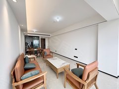 莆田荔城正荣财富中心头排看壶公山（玉湖和悦）3房首租全新家具未入住包物业凤凰楼层出租房源真实图片