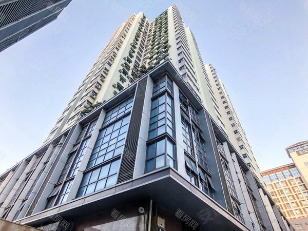 深圳宝安新安泰华大厦上川灵芝双地铁口,中医院旁,高层电梯3房二卫