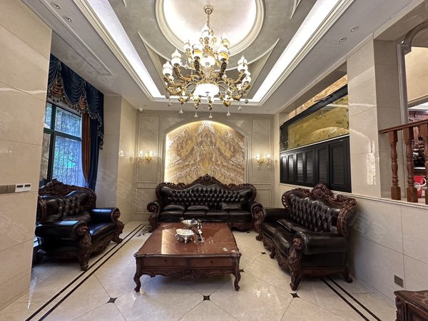 金华东阳东阳市中心海德公园(别墅)做直播拍摄看过来 海德公园别墅 适合电商自住带大院子临近义乌出租房源真实图片