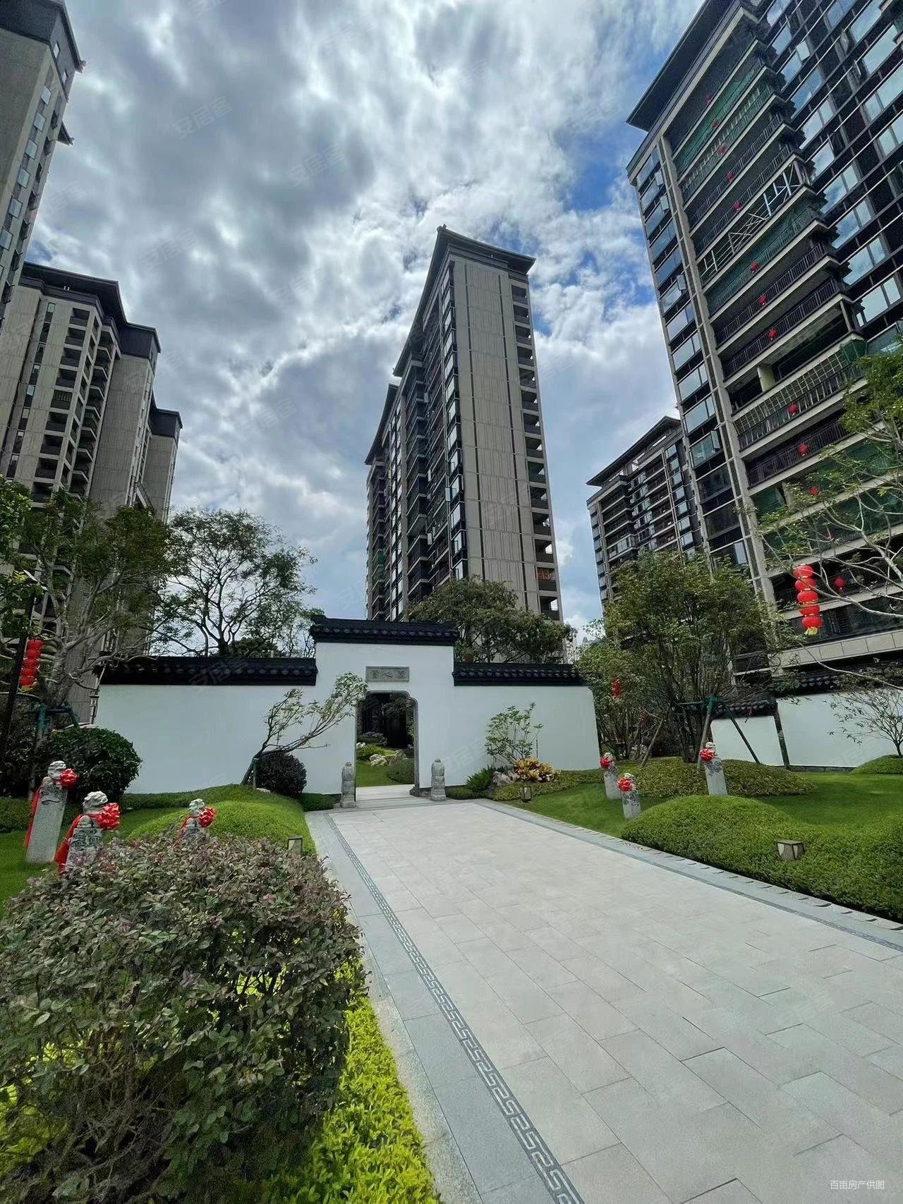 柳州房产网>柳州二手房>城中二手房>静兰二手房>建发磐龙府>