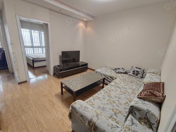 重庆渝北龙溪金城国际金城国际 2室1厅1卫  电梯房 精装修出租房源