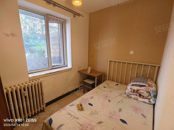 通州潞河医院附近新城东里小区干净整洁卧室出租价格美丽