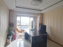 格尔木城区格尔木市盐湖广场世邦城市广场2室出租 高层 全天采光 2500月 租金可议出租房源真实图片