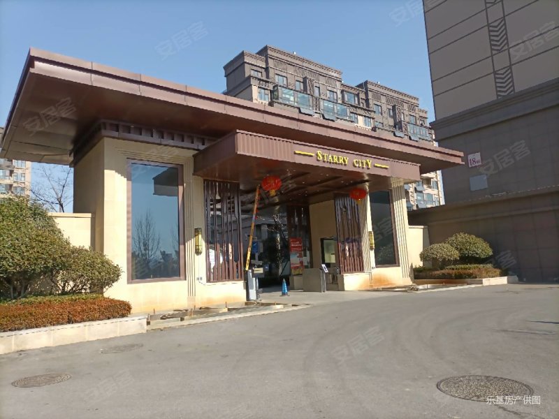 星悦城 3居室 次顶楼阳台不算面积精装修电梯洋房,旭辉银盛泰星悦城