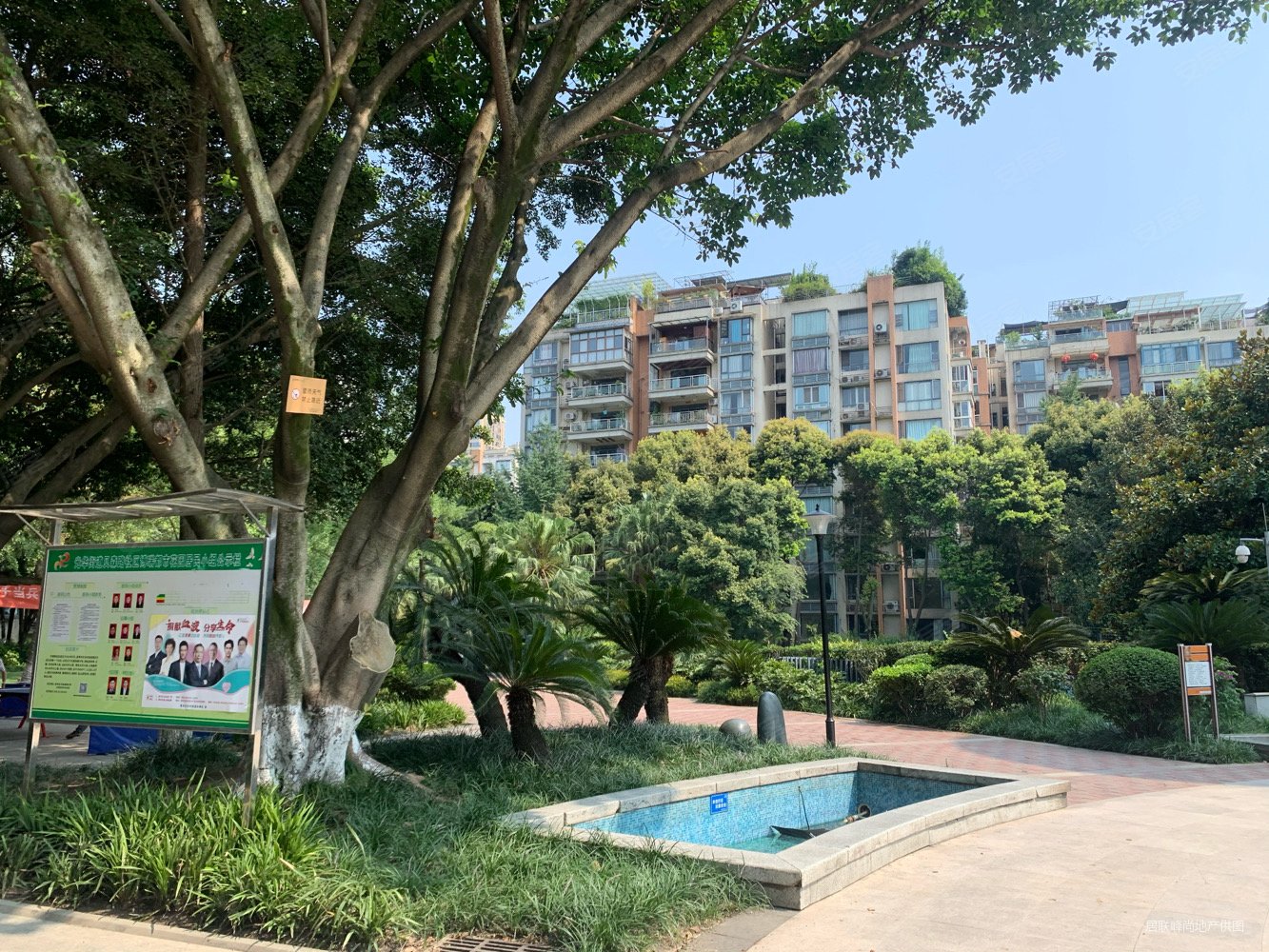 博瑞都市花园3室2厅2卫120㎡东西285万