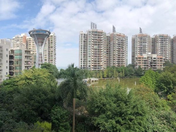 南宁青秀仙葫天池山东方广场旁 天池山小区  干净两房 配齐出租出租