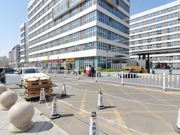 北京顺义后沙峪国门智慧城望京东15号线地铁后沙峪国门智慧城石强主卧带衣帽间出租房源真实图片