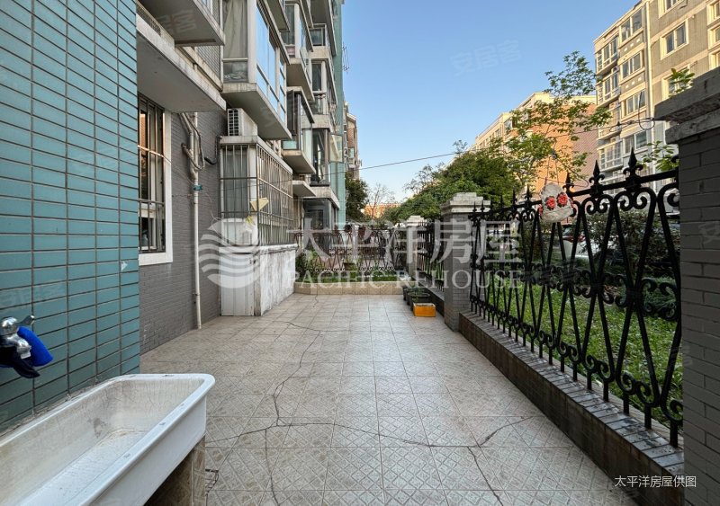 颛桥 商业配套成熟 商品住宅一楼带院子 精装修 近地铁,金都花好悦园