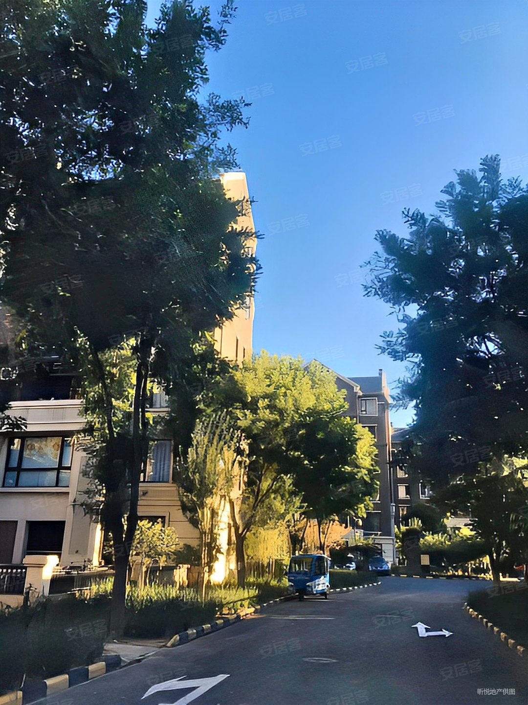 随时看房,凤河孔雀城(别墅)二手房,239万,5室2厅,4卫,185平米-天津
