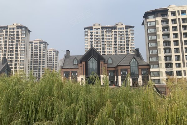 万科威高翡翠公园