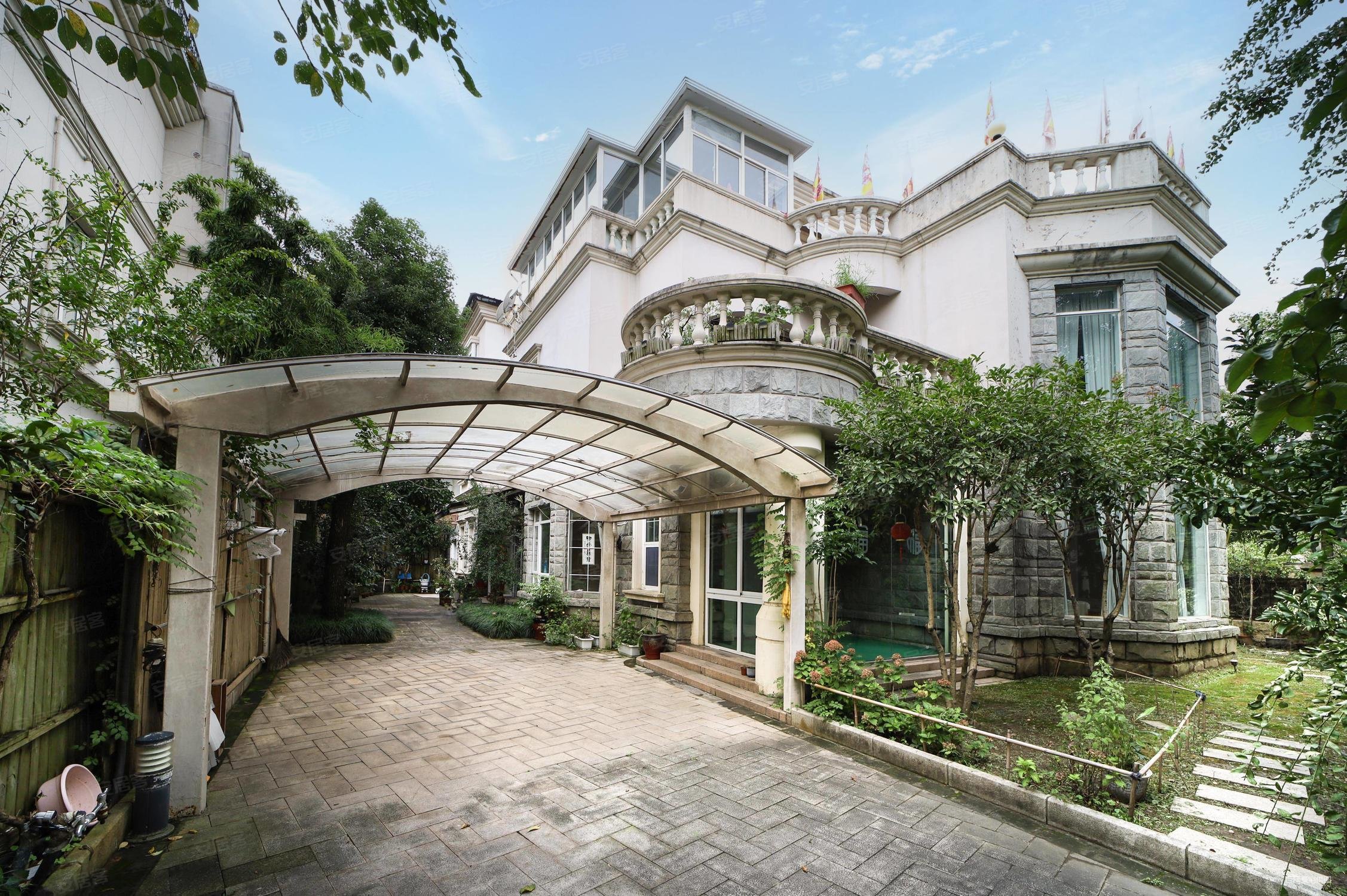 精装可拎包入住 低密度社区 满五 朝南 得房好,汤臣高尔夫(别墅)二手