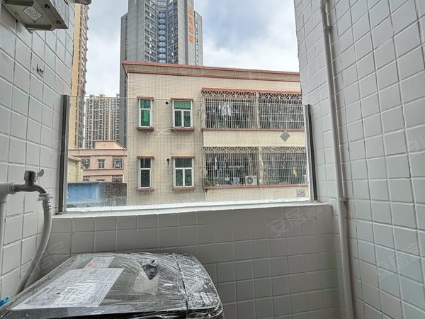 【多图】溪头八区,松岗租房,无中介费毕业季签约立减200近地铁精美