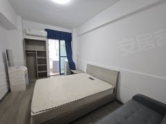 深圳龙华龙华中心区精装单间，停车方便，近地铁口出租房源真实图片