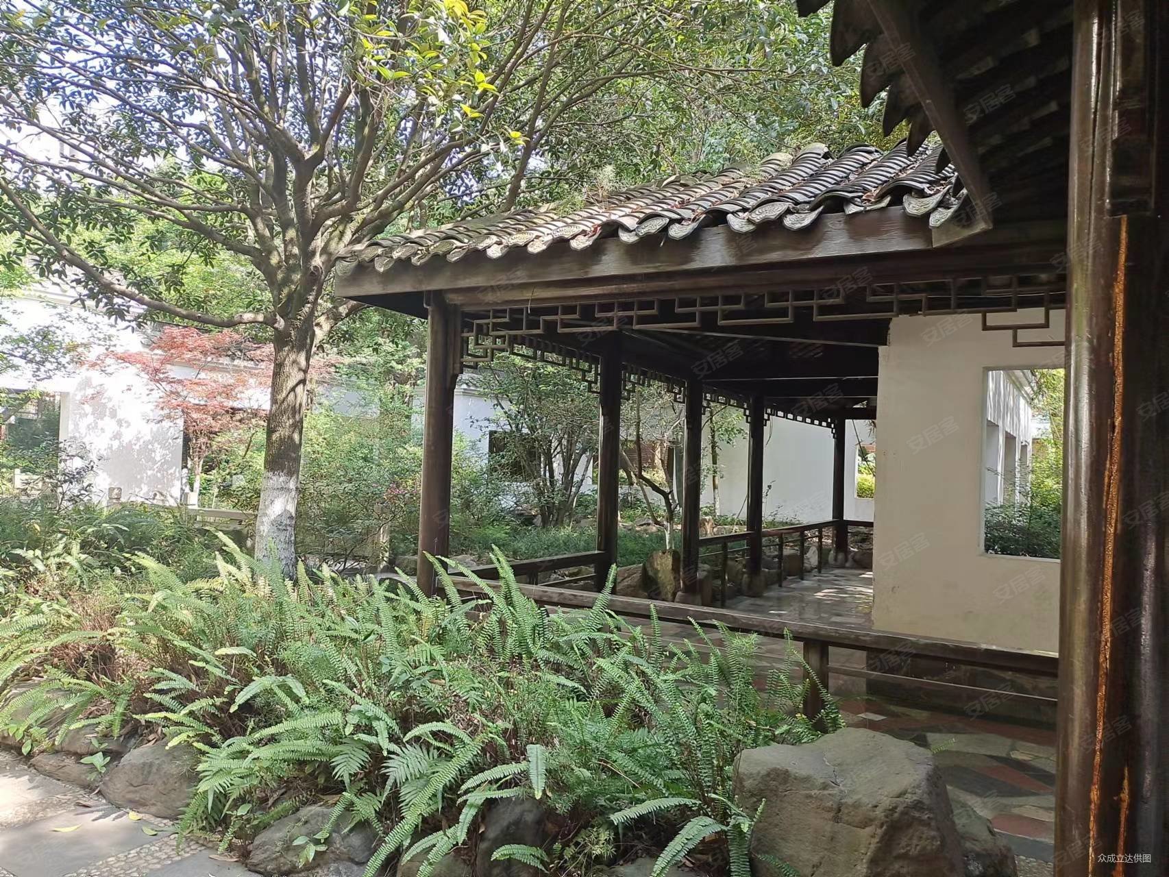 蜀风花园城超低密度精装修交通便捷近地铁小区绿化高