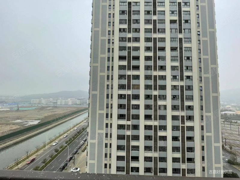 我的房源五百套 带电梯 精装好房 商业配套齐全 近地铁,太湖悦溪二手