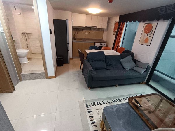 开发东区租房,万荟珑寓 复式2房1厅2卫 免停车 长租价,黄埔租房-广州