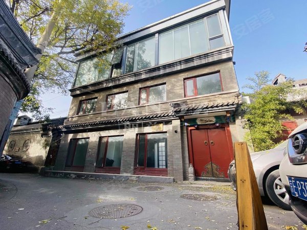 北京东城王府井普渡寺西巷小区普渡寺精装独院,上三下二400平阳台交通