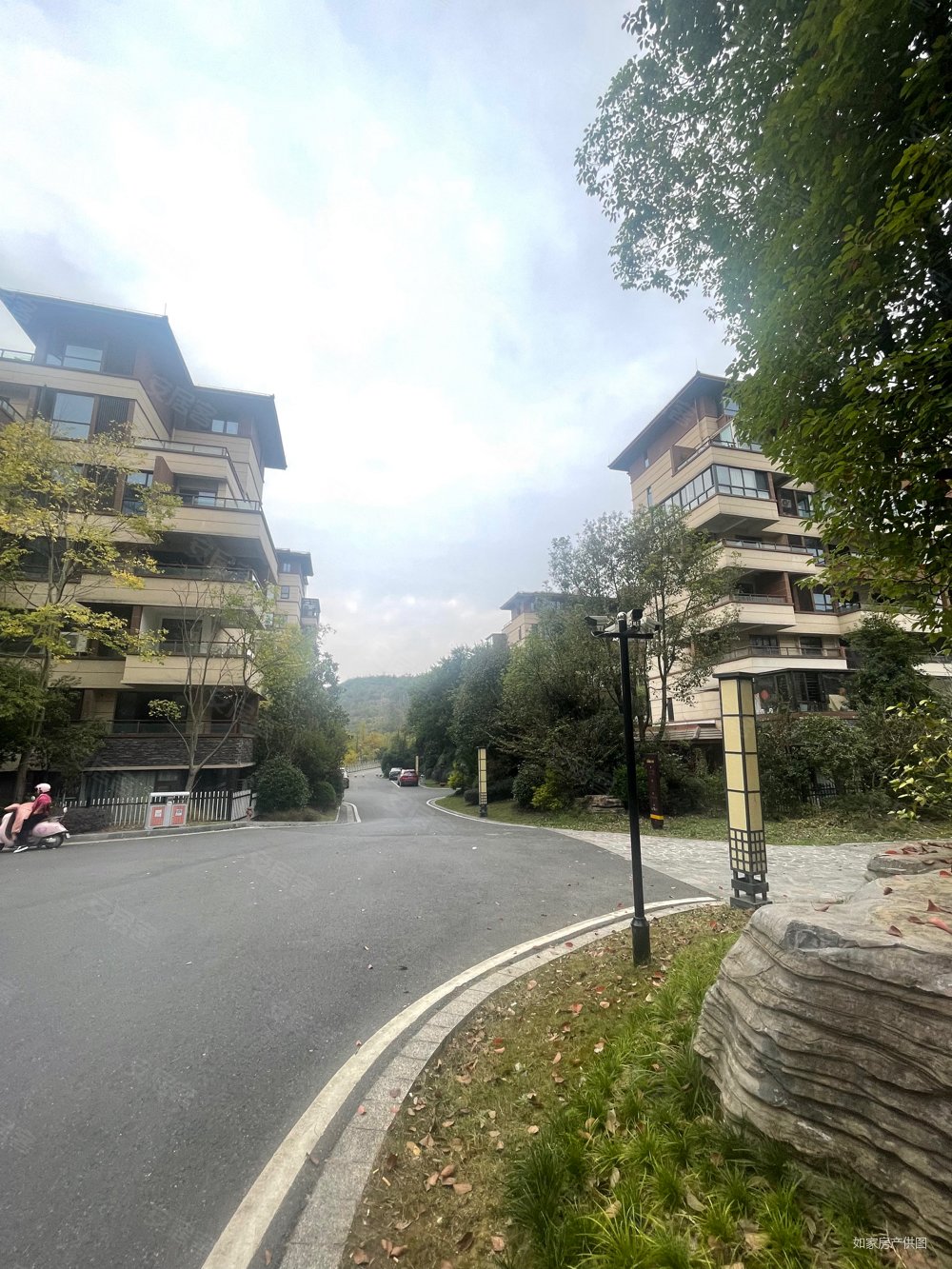 仁山公园紫荆苑