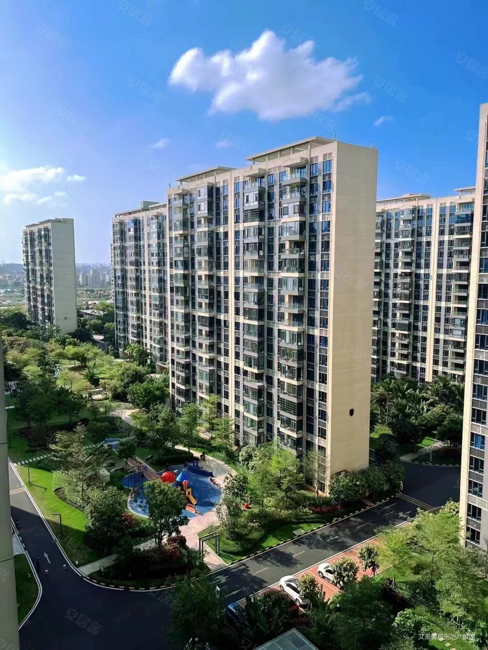 碧桂园剑桥郡129平一梯一户,南北通透双阳台四房两卫出售!