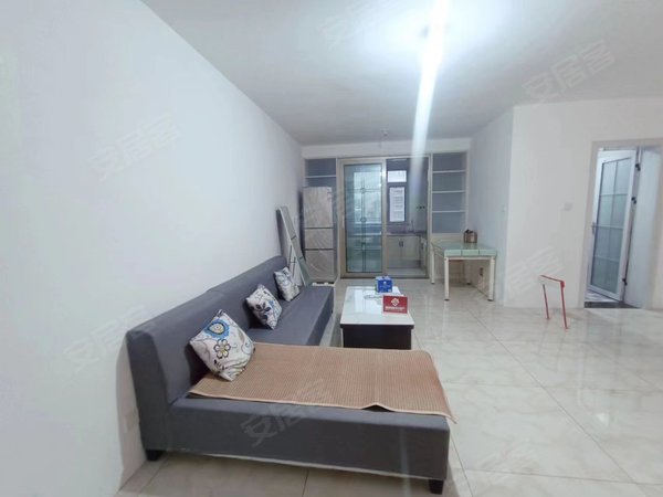 青岛黄岛隐珠山水雅居山水雅居,精装好房,多层套二出租,拎包入住出租