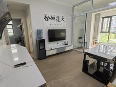 恩施恩施市小渡船芳华高中旁交投逸晴湾小区 精装电梯两室两厅出租拎包入住看房方出租房源真实图片