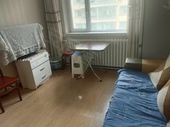 城中大同街    家具家电齐全  拎包入住  随时看房