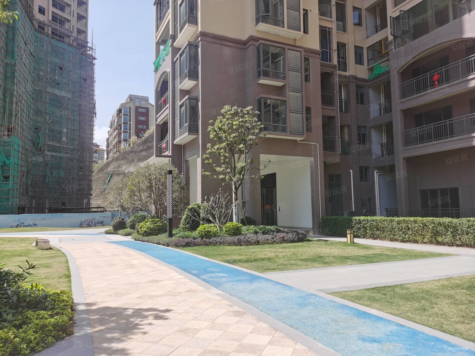 龙丰山语豪庭低于市场价每平米三千出售南北对流送水电装