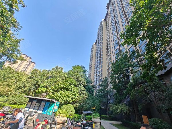 西安大兴新区大兴东路天朗大兴郡蔚蓝青城天朗大兴郡蔚蓝青城 1室 40