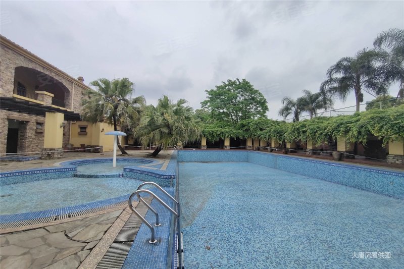 半山卫城纯独栋别墅位子好户型好近地铁成都四中分校门口