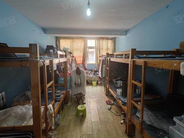 青岛市北长春路怡缘居小区免中介 台东 员工房 宿舍 大学生公寓 月付