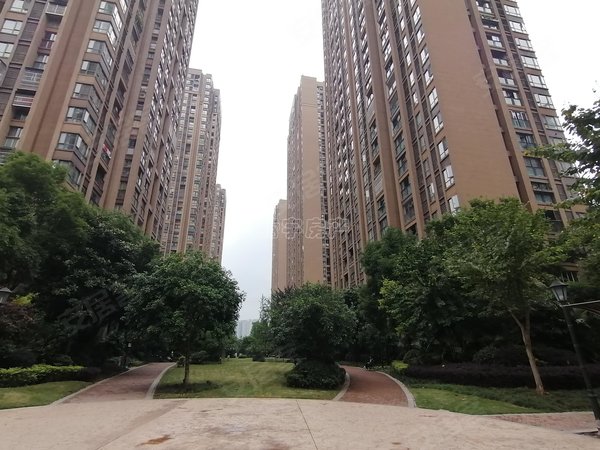 重庆涪陵涪陵宝龙广场绿地海域澜屿绿地澜屿 2室2厅1卫 83平 南北通透