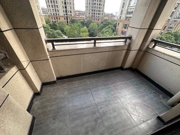 宁波慈溪慈溪市区恒泰嘉景园3室2厅1卫 原户型 家电齐全 随时看房