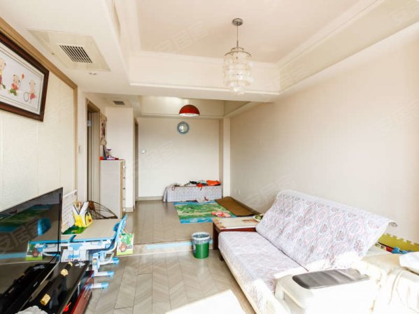 鲁信长春花园,湖边山景房,个人产权,限量版