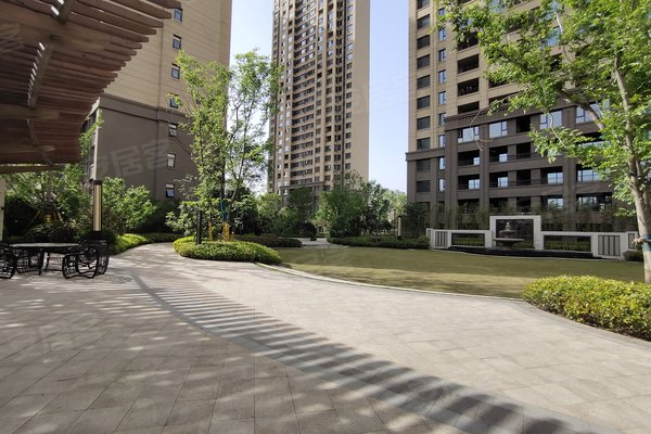 东润城(二期璟园),敬业路-郑州东润城(二期璟园)