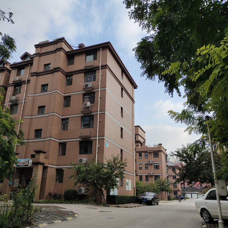 南苑新区鹿泉三环以外