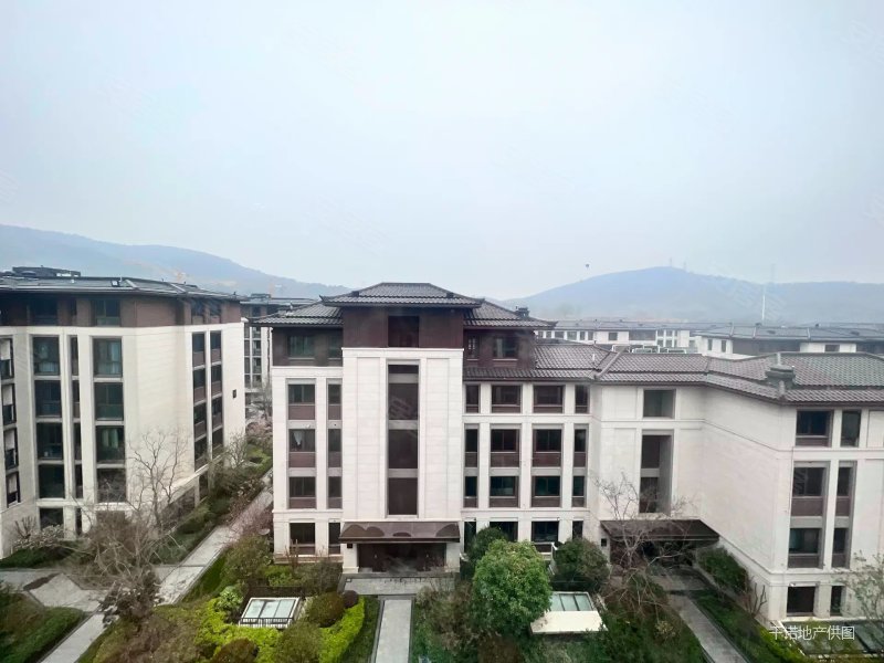 河西绿城云栖玫瑰园4室2厅3卫拎包入住采光好可用公积金
