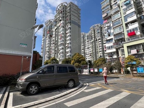 上海普陀真光阳光威尼斯二期14号线定边路地铁站 阳光威尼斯 一房出租